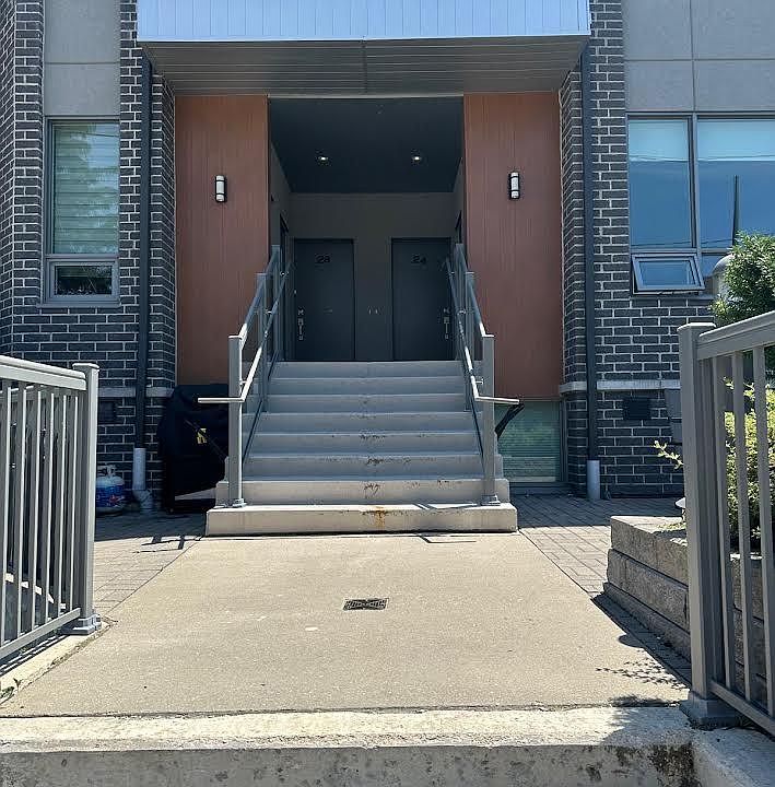 1st image of 680 Atwater Ave #22