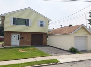 11 Lincoln St, Little Ferry, NJ 07643