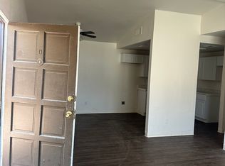4200 Parkwood Ct #4, Bakersfield, CA 93309