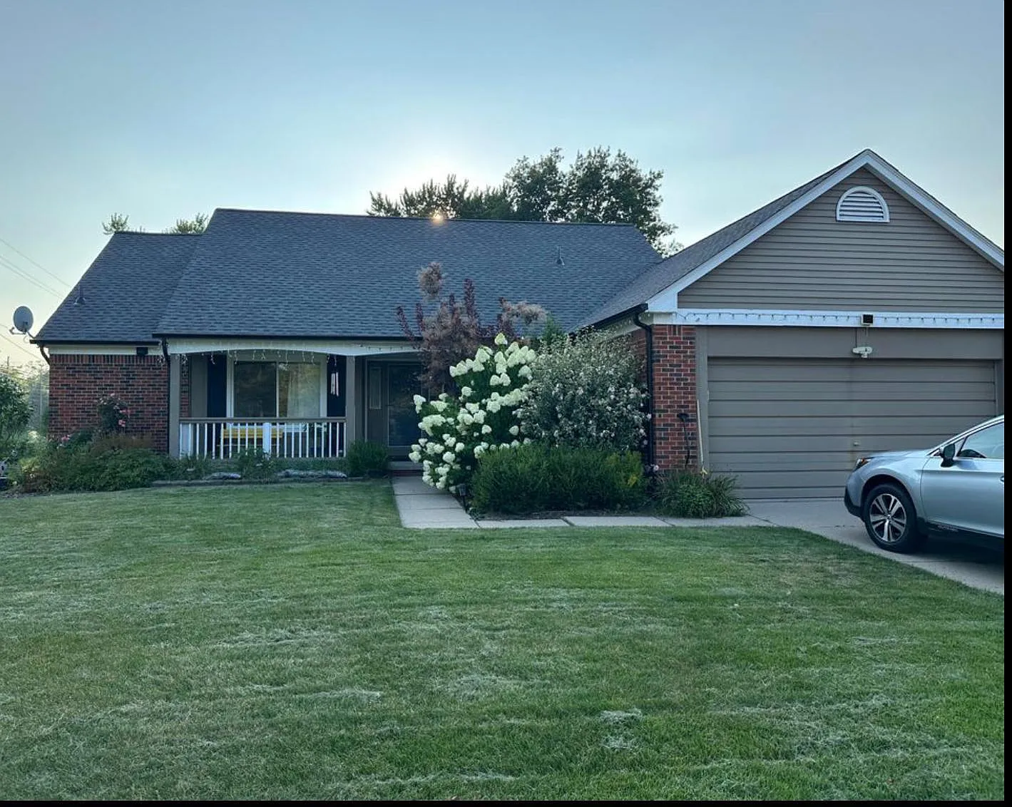3 bed, 2.0 bath, 1755 sqft, $2,700 — Photo 1