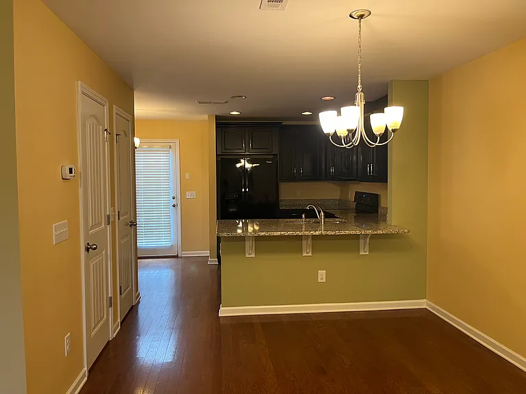 3020 Friars Trl — Photo 10