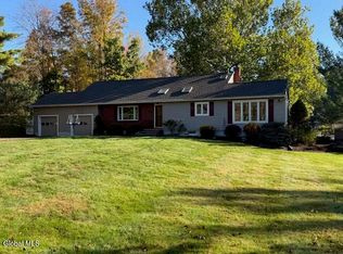 138 Thais Rd, Averill Park, NY 12018