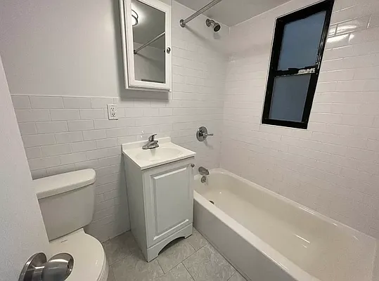 Rented by Compass | media 14