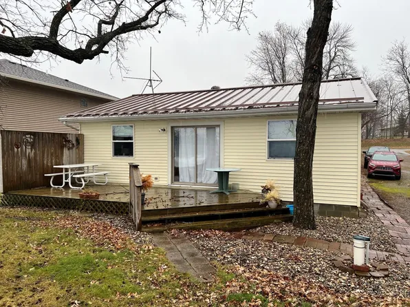 21292 County Road 5 NW, New London, MN 56273