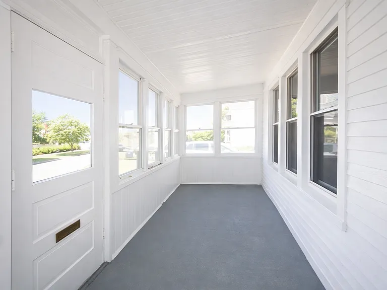 322 Pierce St — Photo 13