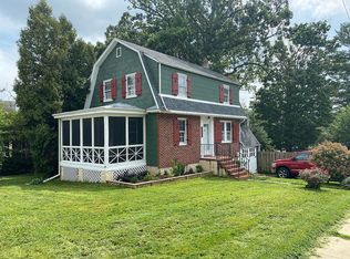 2901 Hiss Ave, Parkville, MD 21234