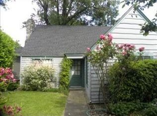 727 NW 4th St, Grants Pass, OR 97526