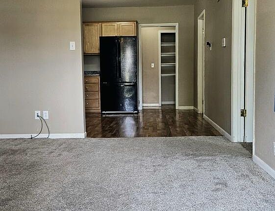 3rd image of 3103 10th Ave S