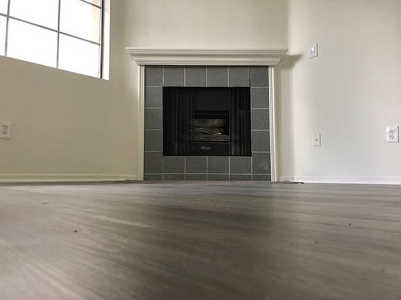 3rd image of 11663 Kiowa Ave APT 105