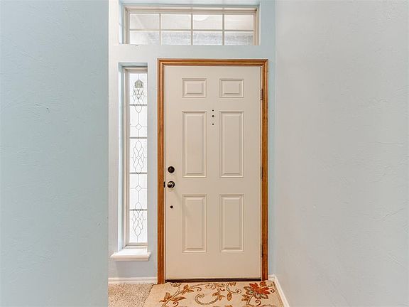 3rd image of 15804 Windstop Ct