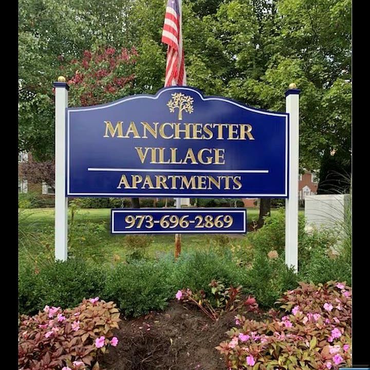 1st image of 3 Manchester Ct