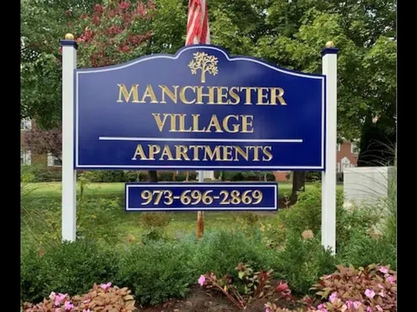 3 Manchester Ct, Wayne, NJ 07470