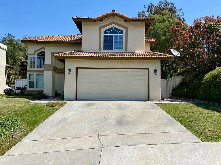 3366 Waterford Dr — Photo 53