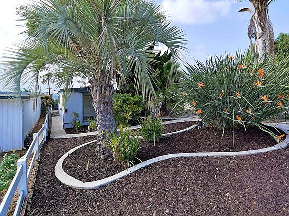 2nd image of 3660 Moultrie Ave