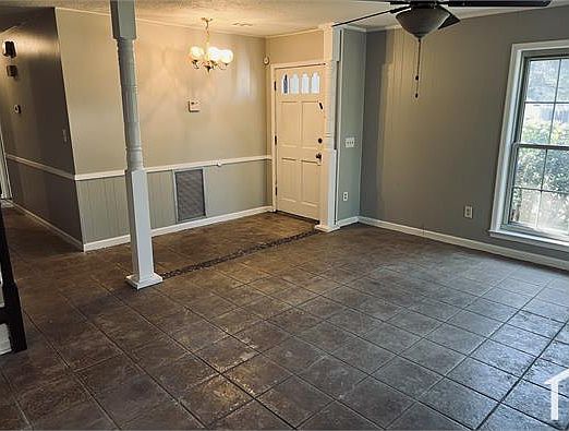 4th image of 3385 Brookwood Dr