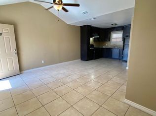 1520 Eidson Rd, Eagle Pass, TX 78852