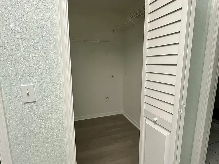 4305 Coral Springs Dr #2H — Photo 23