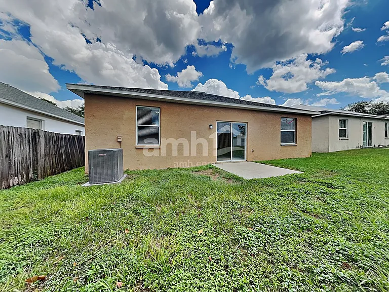451 Sand Ridge Dr — Photo 19