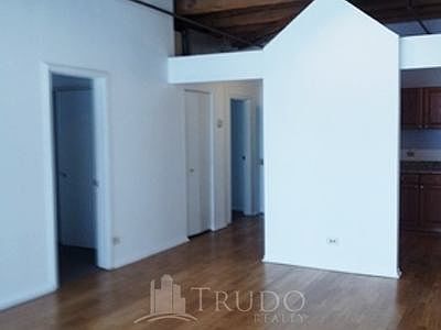 1st image of 525 S Dearborn St APT 309