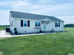 5674 Charleston Rd, Salem, IL 62881