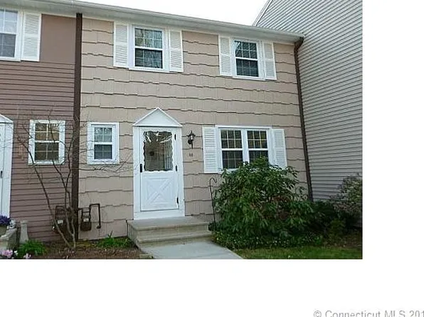 80 E Gate Ln, Hamden, CT 06514