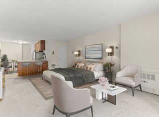 200 Swanton St APT T8, Winchester, MA 01890