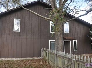 5911 Fort Clarke Dr N, Baton Rouge, LA 70817