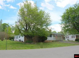 927 Baer St, Mountain Home, AR 72653