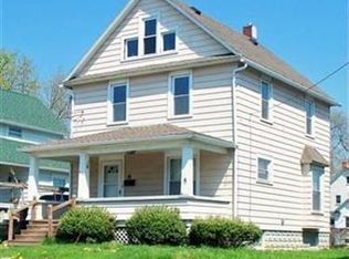 93 Oakwood St, Barberton, OH