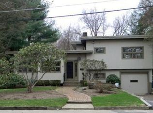 11 Elm View Ter, Brockton, MA 02301