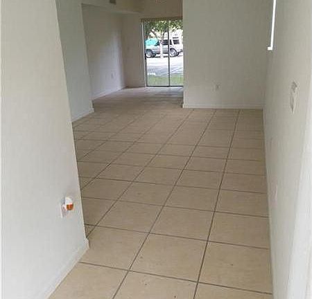 2nd image of 1311 SE 31st Ct #10646