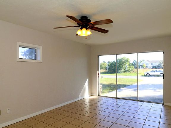 4th image of 1431 Alwynne Dr N
