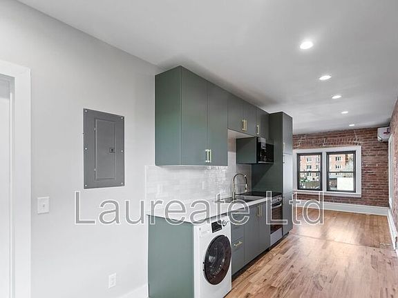 2nd image of 1430 N Marion St #4