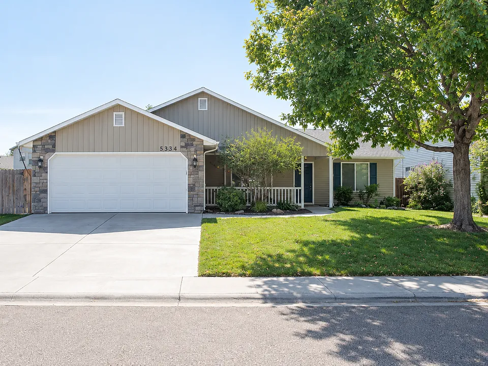 6419 E Crestley Dr