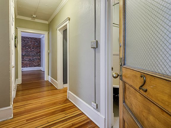 4th image of 1374 N Ogden St APT 2
