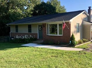 15902 Falls Rd, Sparks Glencoe, MD 21152