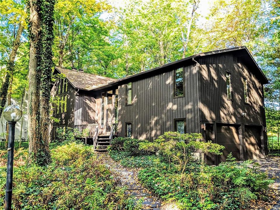 1st image of 8754 Radburn Dr