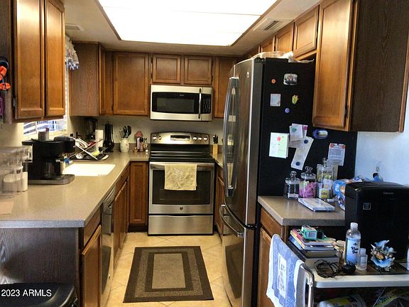 3rd image of 4832 W LOMA Lane
