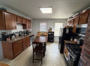 68 Beardsley Park Ter #1, Bridgeport, CT 06610