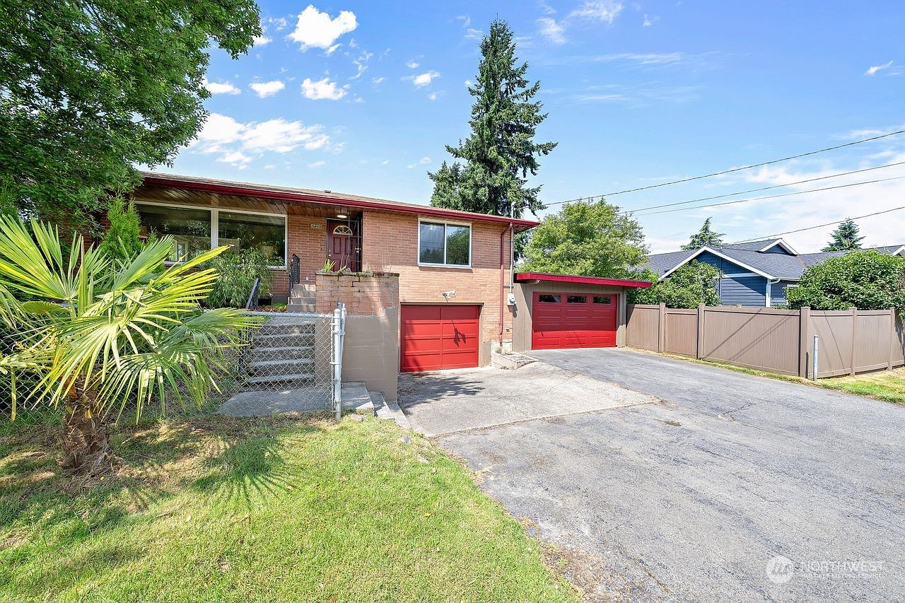 15855 11th Avenue SW, Burien, WA 98166 Zillow