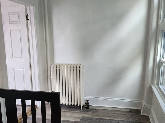 4th image of 29 Gray Pl