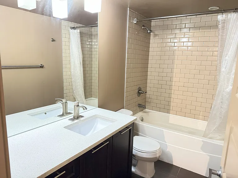 515 23rd Ave SW #X16 — Photo 7