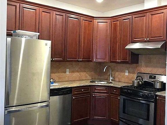 5th image of 8418 25th Ave #1A