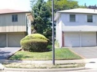 735 Eagle Dr, Valley Stream, NY 11581