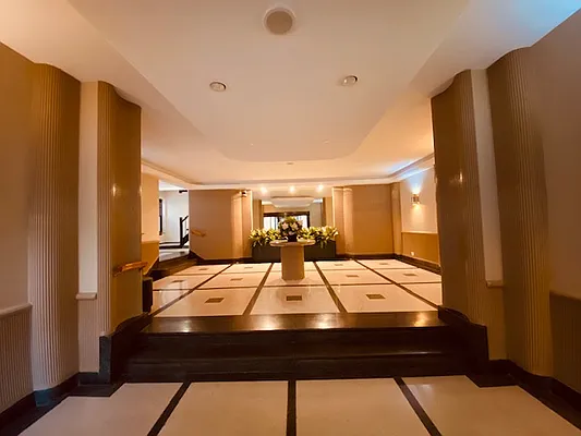 Rented by Silverstein Collection LLC  | media 12
