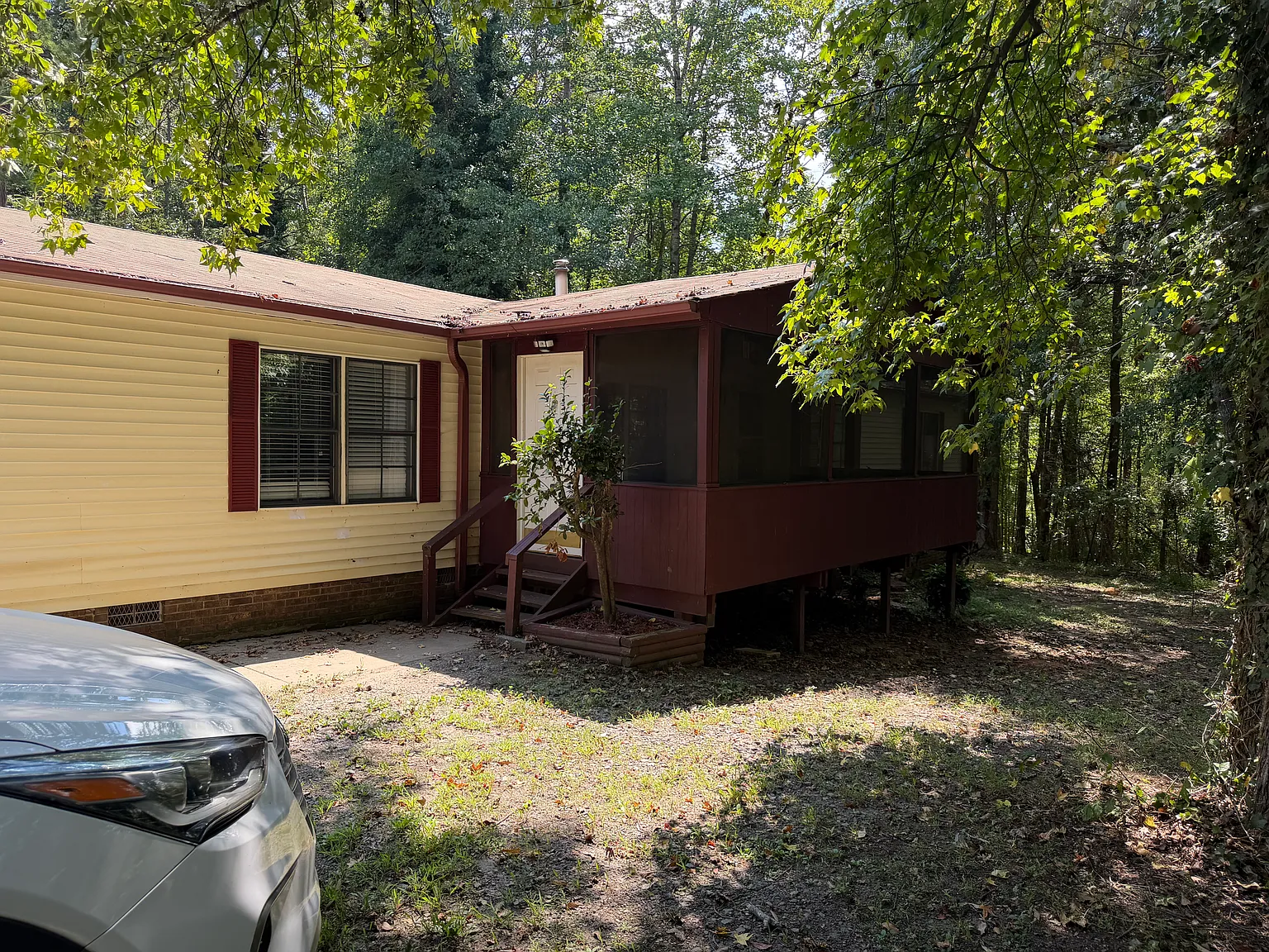 3 bed, 1792 sqft, $2,000 — Photo 2