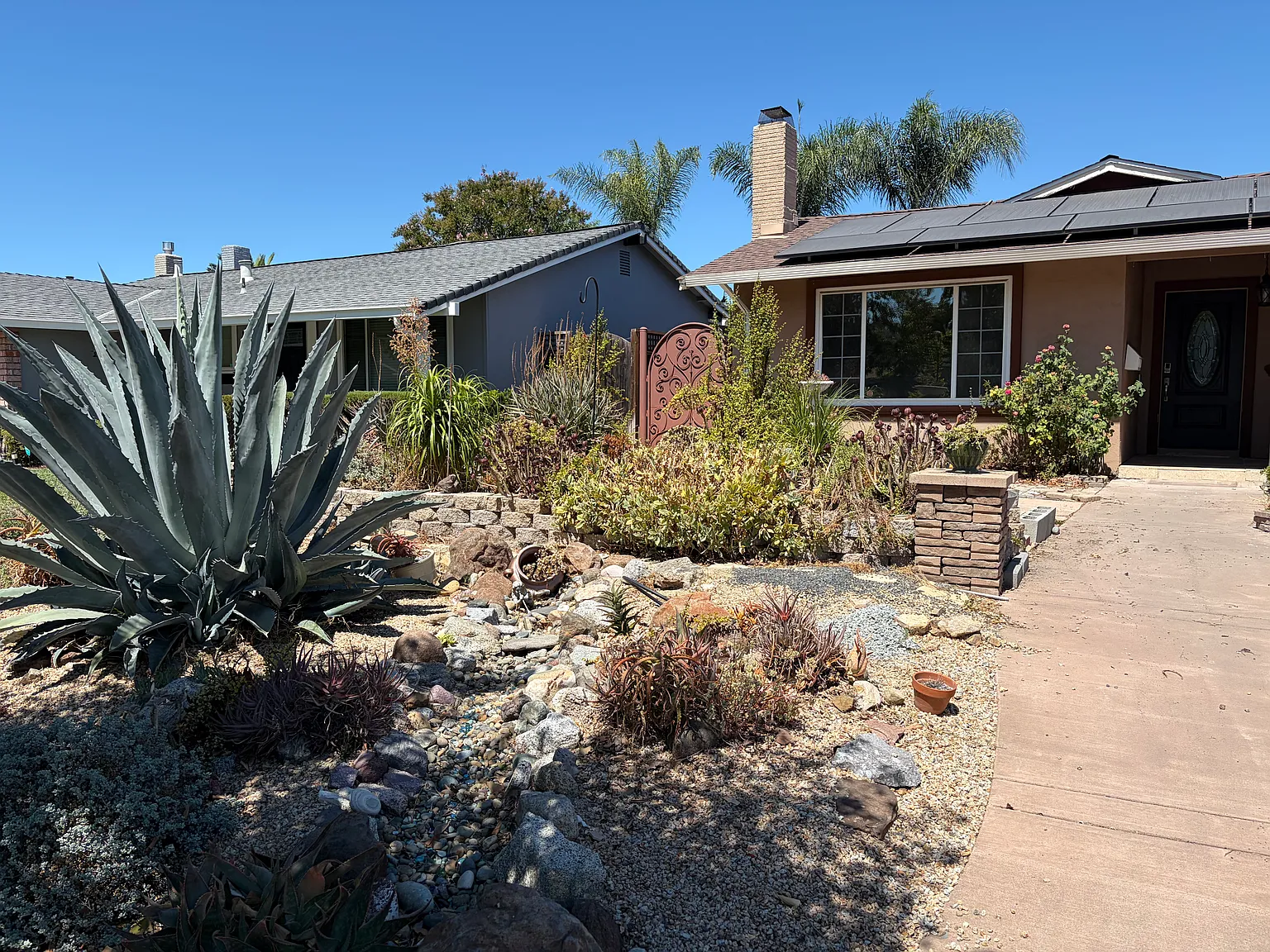 4 bed, 1738 sqft, $4,750 — Photo 3