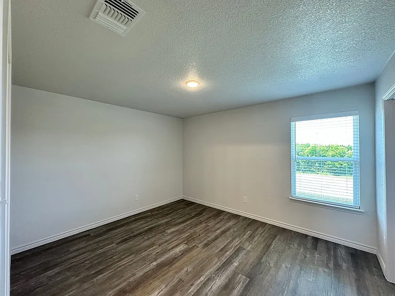 226B Dolphin Dr — Photo 26