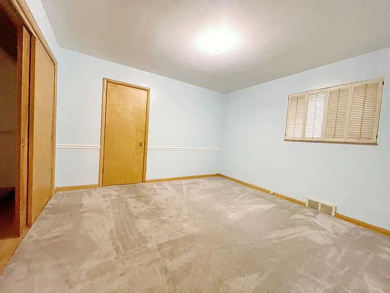 332 Kenridge Rd #1 — Photo 18