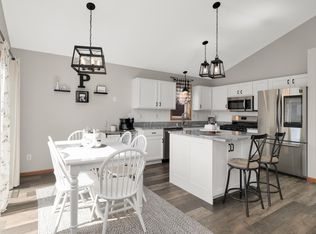201 13th St, Farmington, MN 55024
